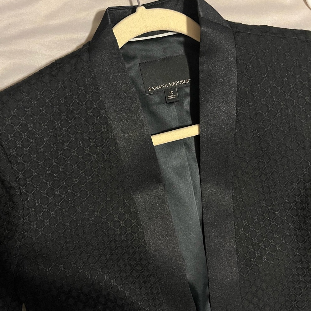 Banana Republic Black Blazer! NEW - Picture 4 of 9